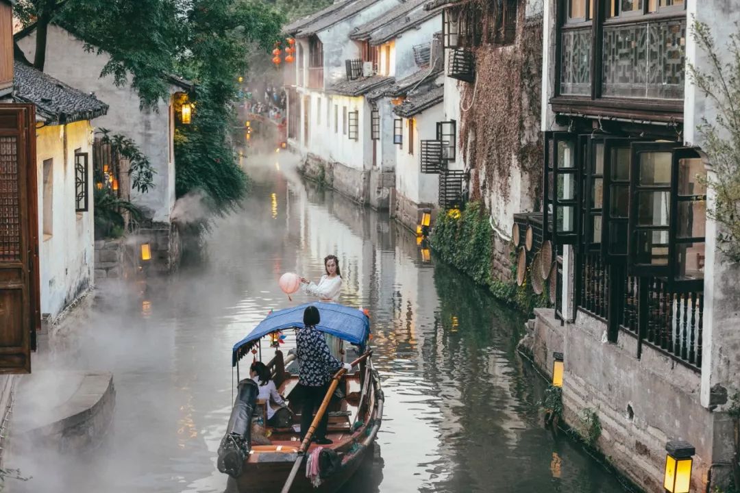 “橋”見周莊 | 除了(le)陳逸飛畫筆(bǐ)下的(de)雙橋，這裏還有(yǒu)12座古(gu)橋